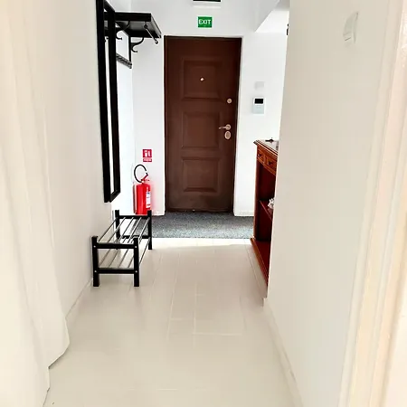 Beating Heart Apartman Bukarest